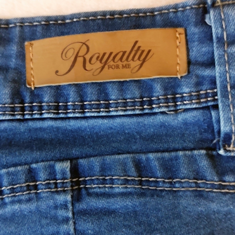 Royalty For Me Light Blue Jean Shorts - Picture 2 of 4